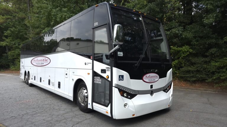 Luxury Coach Bus